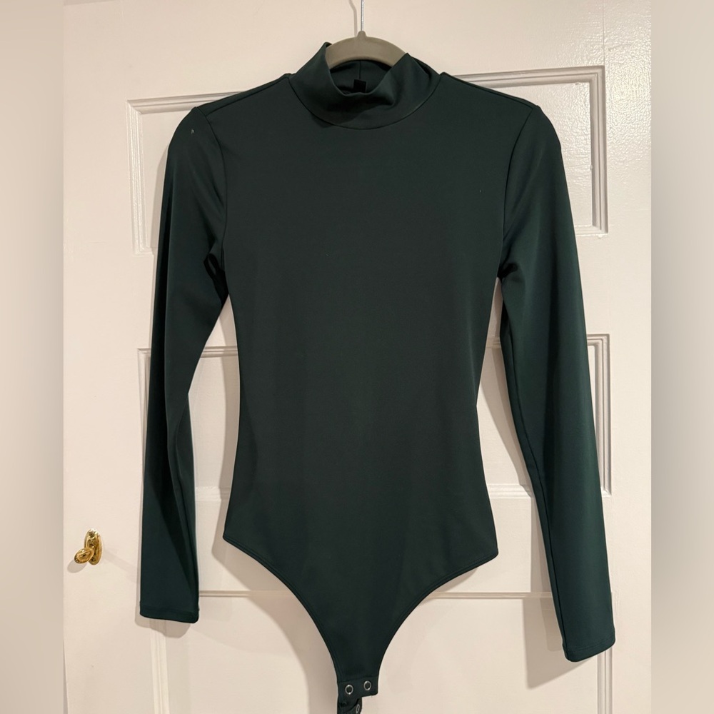 Express body contour Dark Green bodysuit with open back